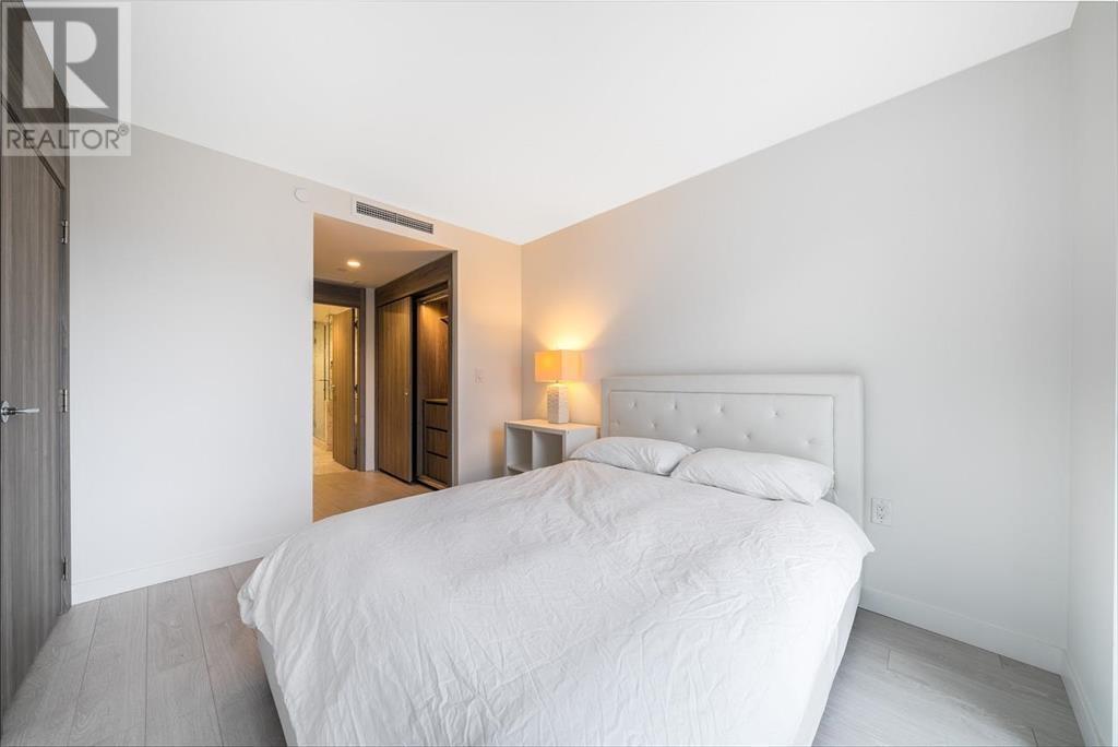 Listing Picture 11 of 25 : 1210 1768 COOK STREET, Vancouver / 溫哥華 - 魯藝地產 Yvonne Lu Group - MLS Medallion Club Member