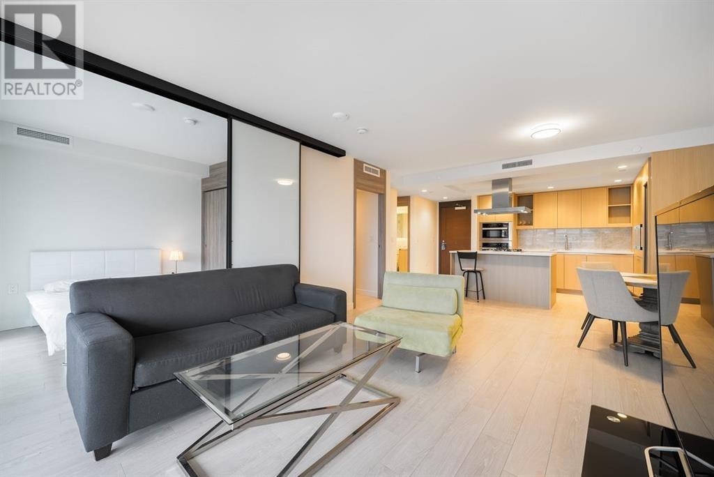 Listing Picture 7 of 25 : 1210 1768 COOK STREET, Vancouver / 溫哥華 - 魯藝地產 Yvonne Lu Group - MLS Medallion Club Member