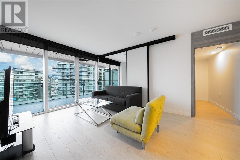 Listing Picture 6 of 25 : 1210 1768 COOK STREET, Vancouver / 溫哥華 - 魯藝地產 Yvonne Lu Group - MLS Medallion Club Member