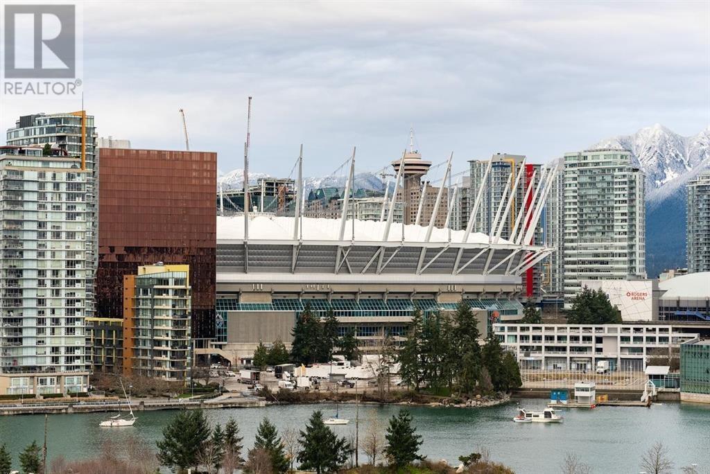 Listing Picture 23 of 25 : 1210 1768 COOK STREET, Vancouver / 溫哥華 - 魯藝地產 Yvonne Lu Group - MLS Medallion Club Member