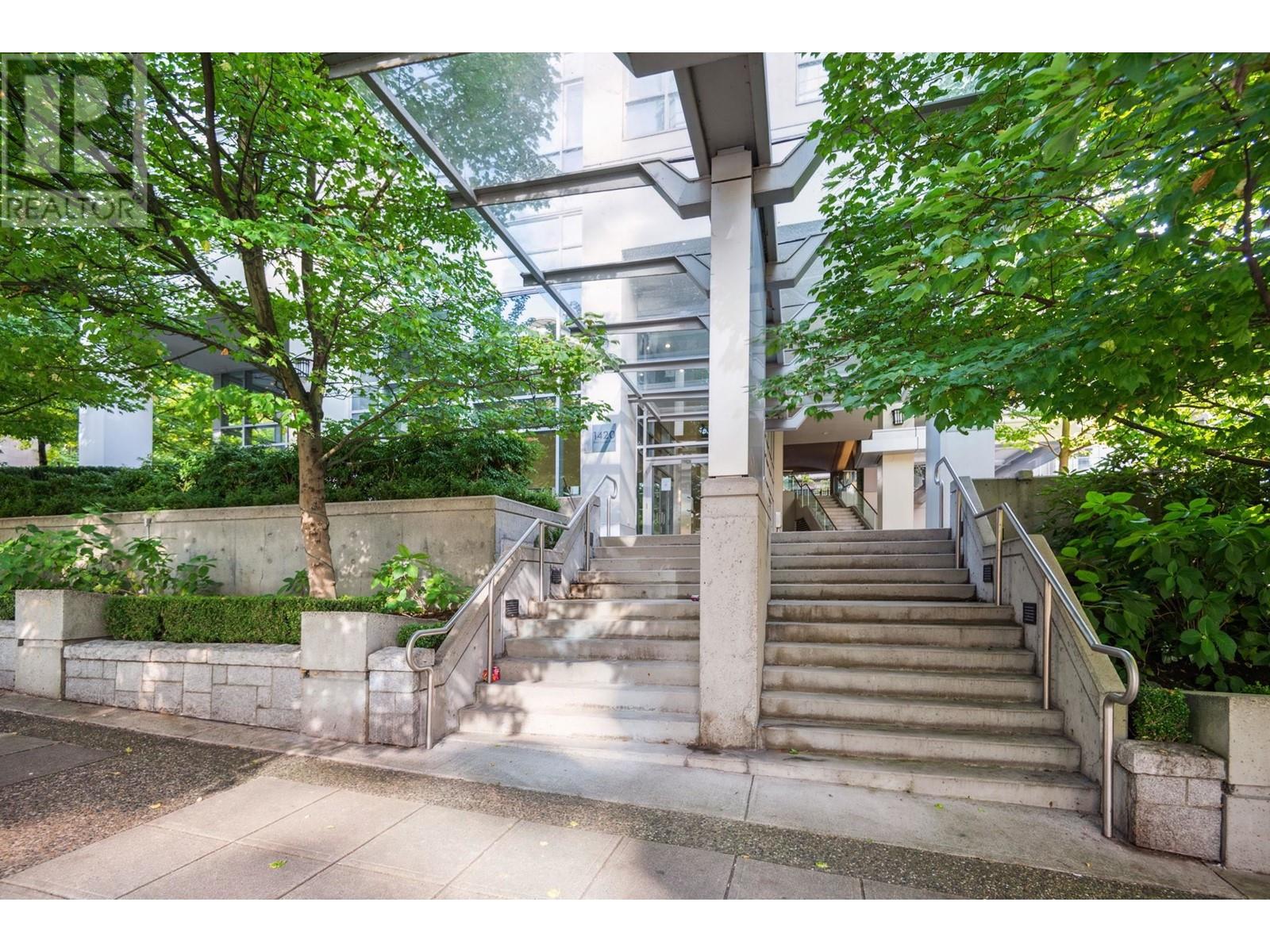 Listing Picture 4 of 33 : 1408 1420 W GEORGIA STREET, Vancouver / 溫哥華 - 魯藝地產 Yvonne Lu Group - MLS Medallion Club Member