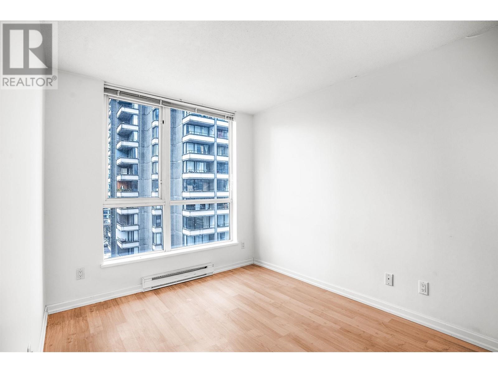Listing Picture 20 of 33 : 1408 1420 W GEORGIA STREET, Vancouver / 溫哥華 - 魯藝地產 Yvonne Lu Group - MLS Medallion Club Member