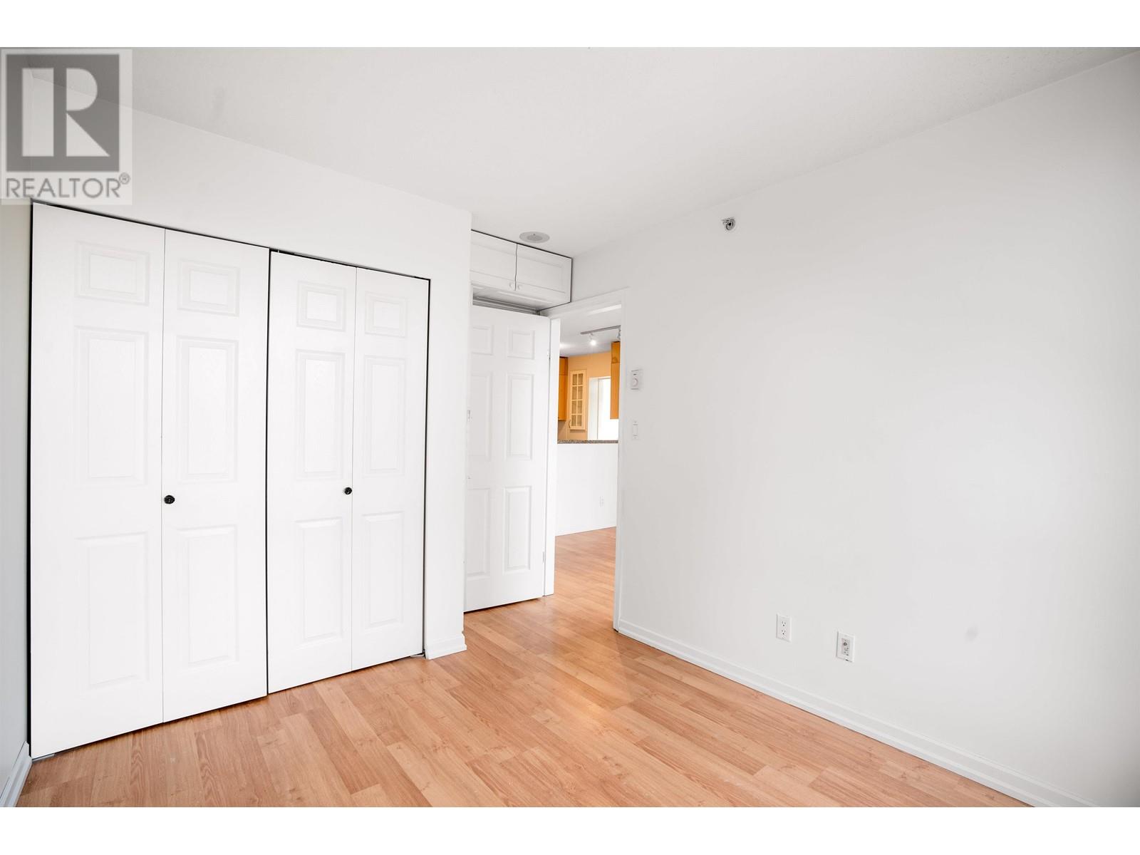 Listing Picture 22 of 33 : 1408 1420 W GEORGIA STREET, Vancouver / 溫哥華 - 魯藝地產 Yvonne Lu Group - MLS Medallion Club Member