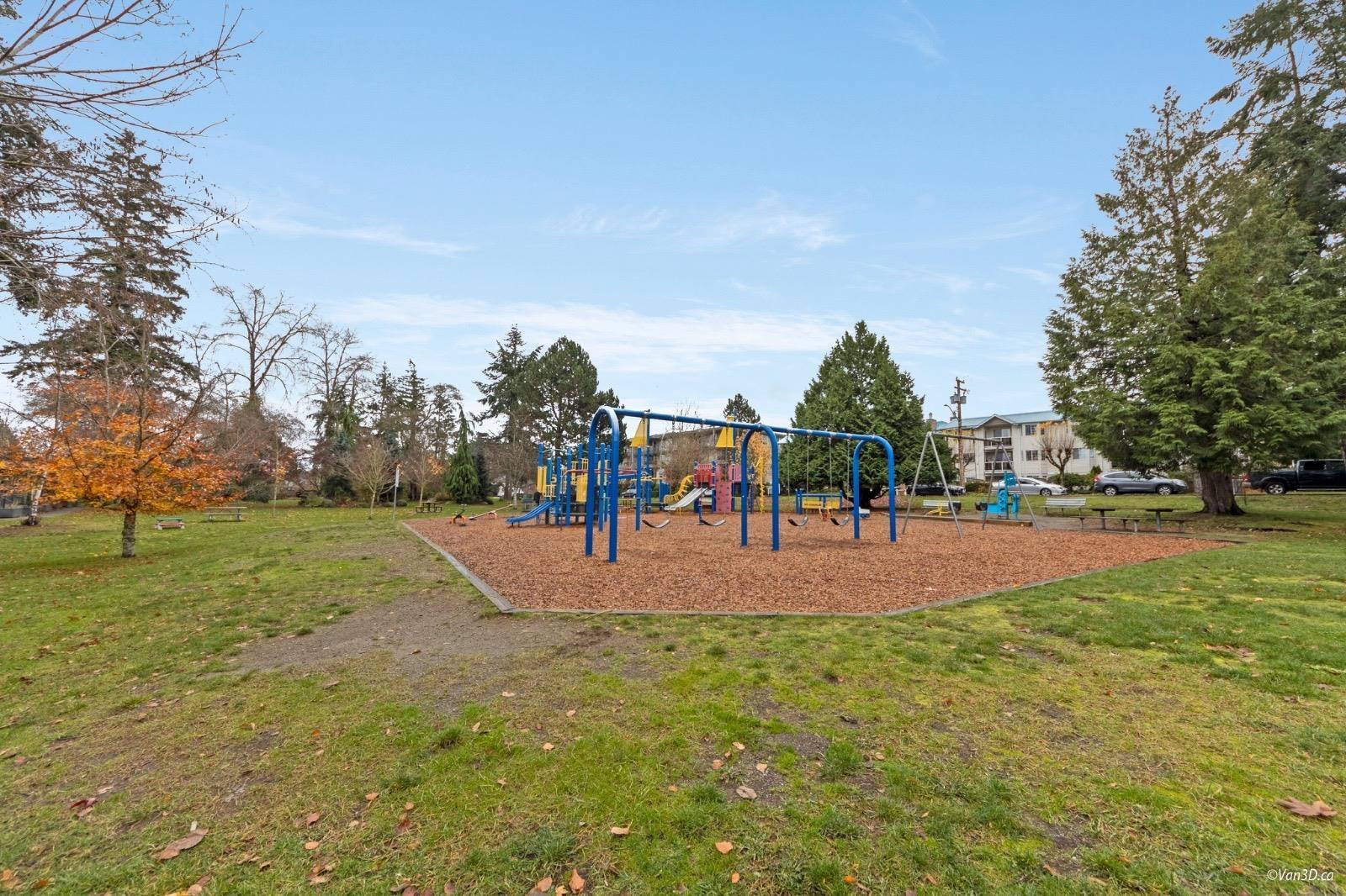 401 15268 18 Avenue, Surrey, British Columbia  V4A 1W8 - Photo 18 - R2965408