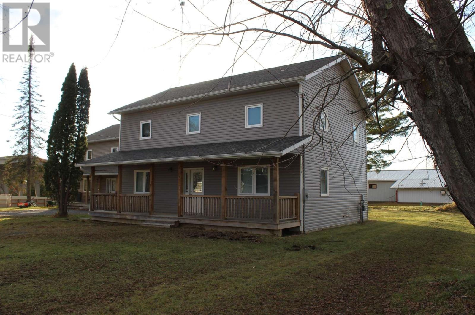 101 Queen St, Barwick, Ontario  P0W 1A0 - Photo 1 - TB243509