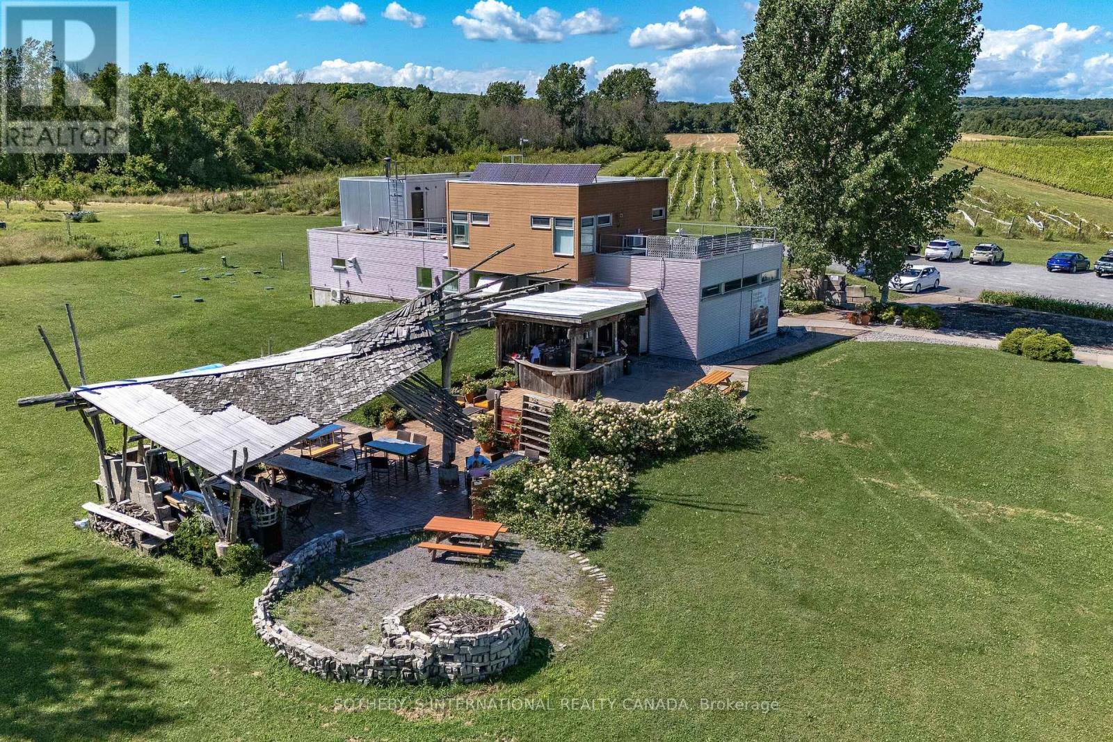 4309 COUNTY RD 8, Prince Edward County, Ontario