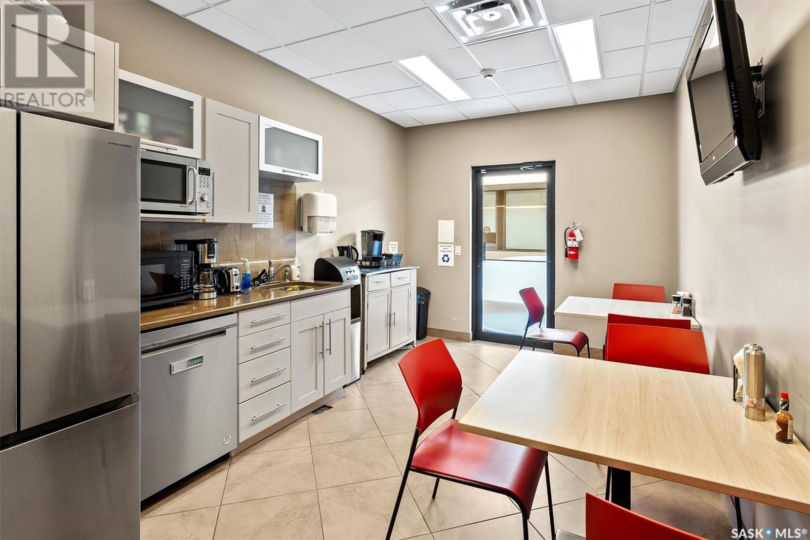 3030 Louise Street, Saskatoon, Saskatchewan  S7J 3L8 - Photo 16 - SK995582