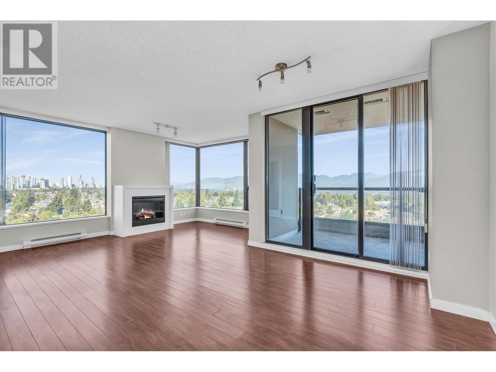 Property at 1603 7108 COLLIER STREET image 4