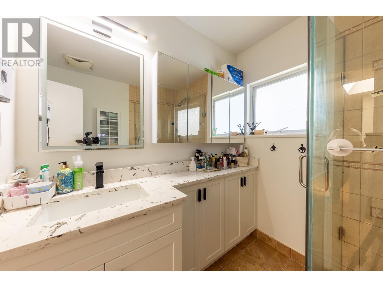 5668 Ewart Street, Burnaby, British Columbia  V5J 2W7 - Photo 26 - R2965208