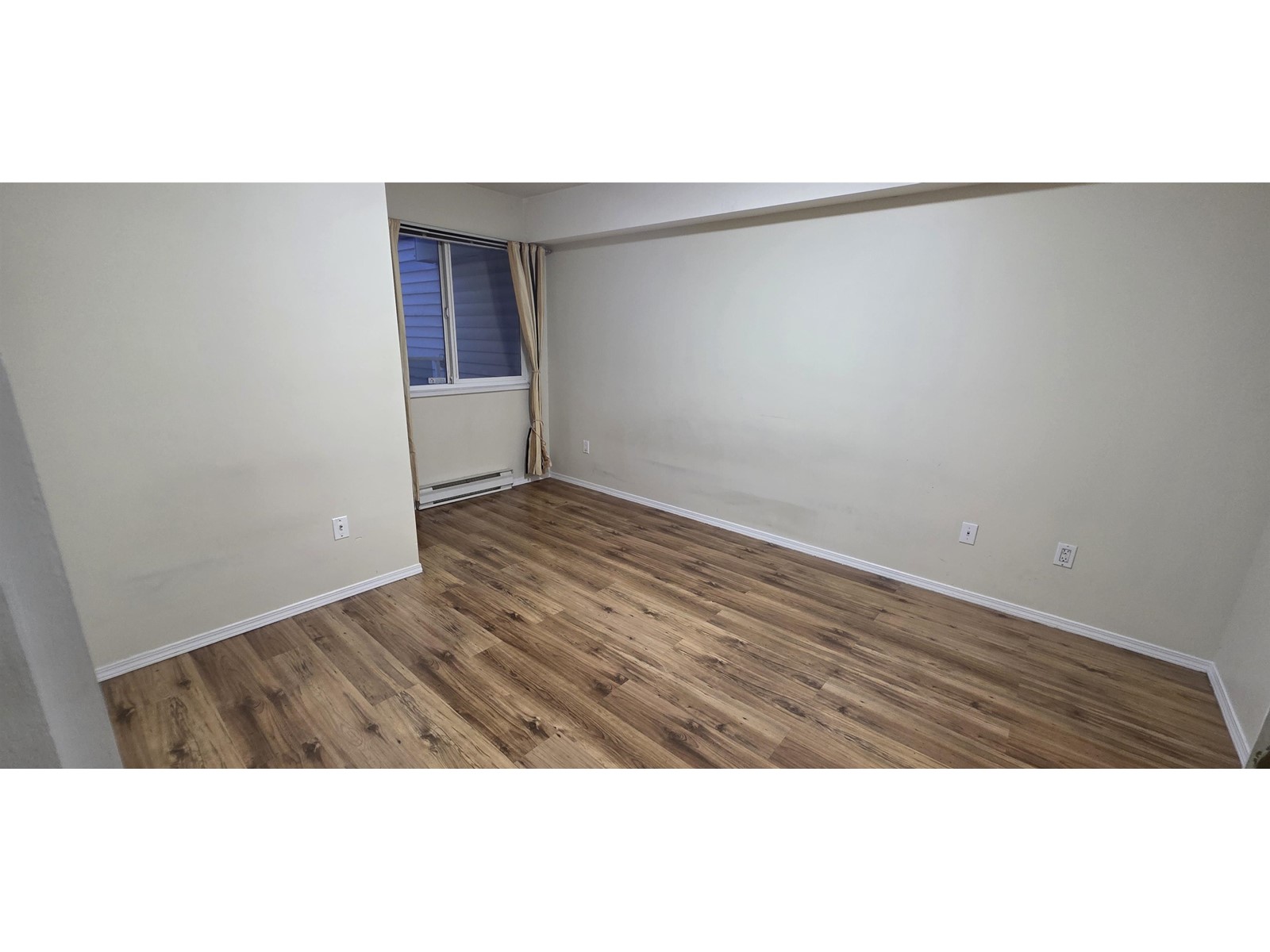 208 12769 72 Avenue, Surrey, British Columbia  V3W 2M7 - Photo 17 - R2946466