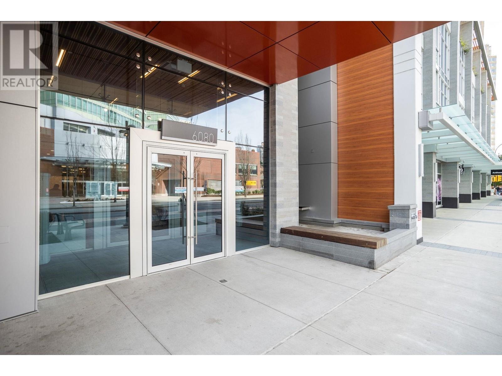 Listing Picture 2 of 40 : 308 6080 MCKAY AVENUE, Burnaby / 本拿比 - 魯藝地產 Yvonne Lu Group - MLS Medallion Club Member