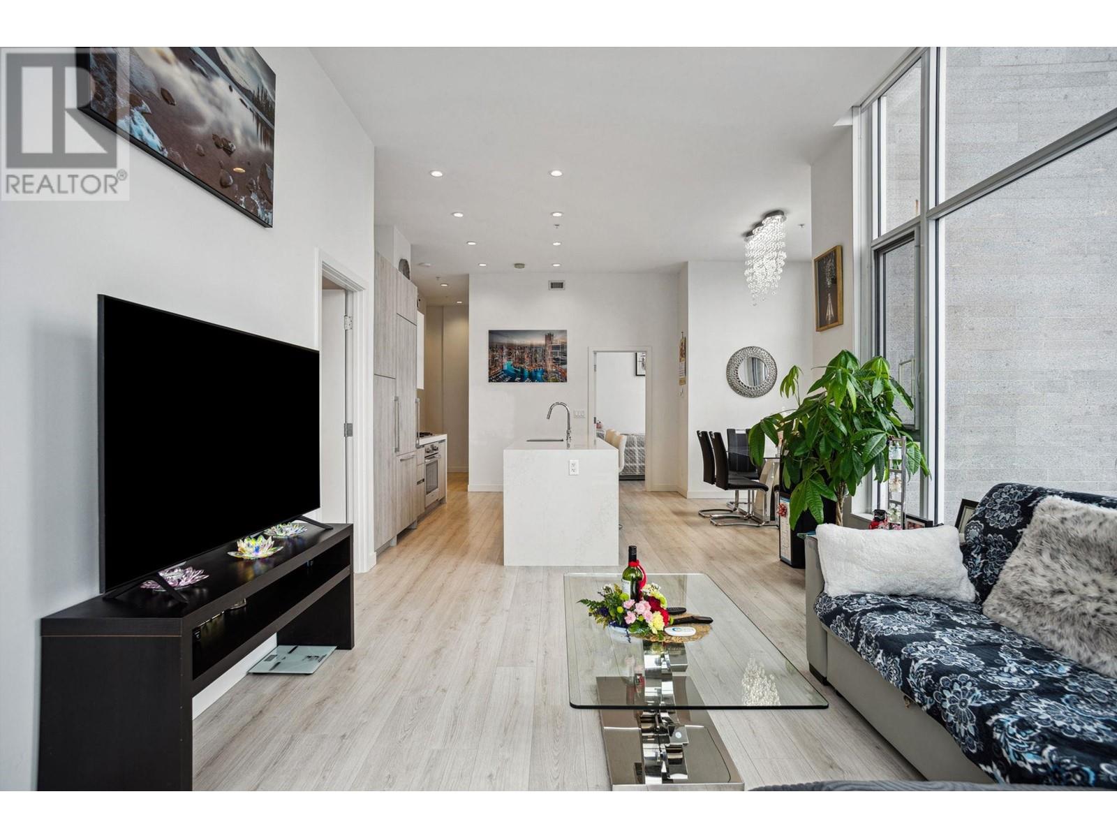 Listing Picture 7 of 40 : 308 6080 MCKAY AVENUE, Burnaby / 本拿比 - 魯藝地產 Yvonne Lu Group - MLS Medallion Club Member