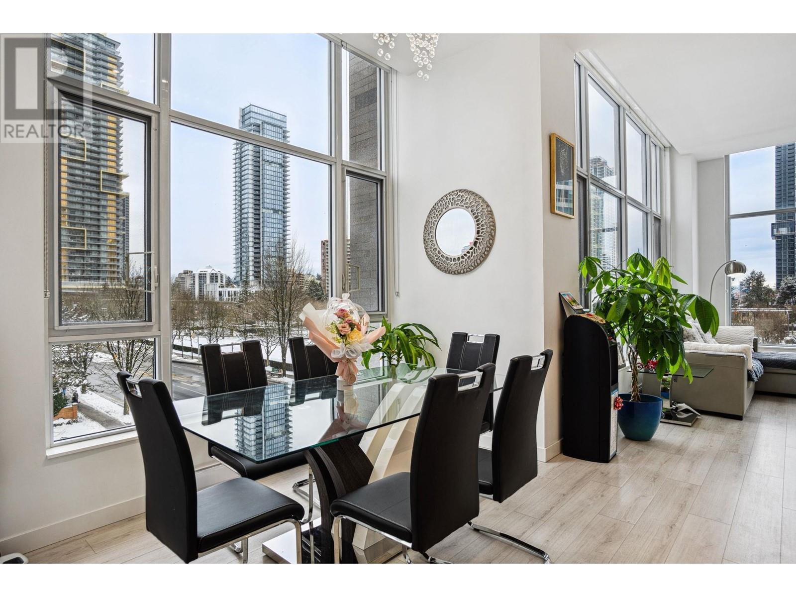 Listing Picture 9 of 40 : 308 6080 MCKAY AVENUE, Burnaby / 本拿比 - 魯藝地產 Yvonne Lu Group - MLS Medallion Club Member
