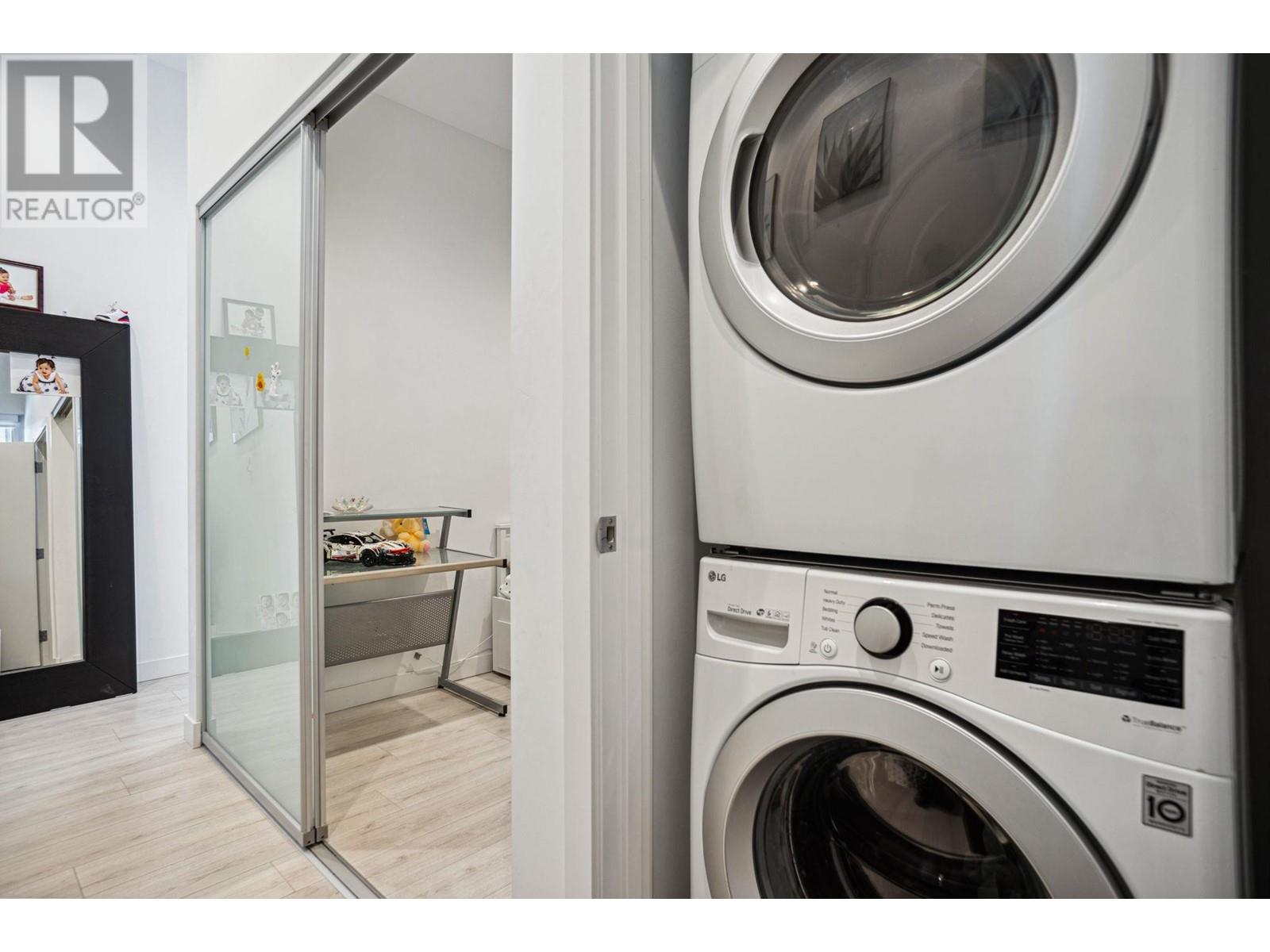 Listing Picture 24 of 40 : 308 6080 MCKAY AVENUE, Burnaby / 本拿比 - 魯藝地產 Yvonne Lu Group - MLS Medallion Club Member