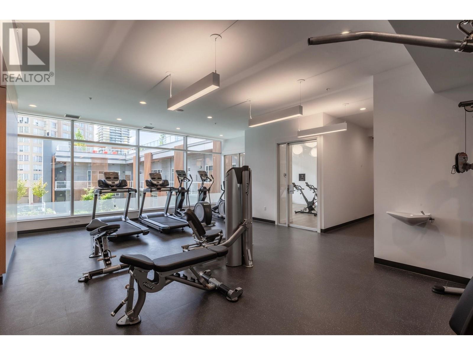 Listing Picture 27 of 40 : 308 6080 MCKAY AVENUE, Burnaby / 本拿比 - 魯藝地產 Yvonne Lu Group - MLS Medallion Club Member
