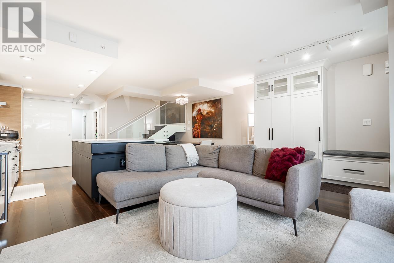 Listing Picture 5 of 30 : 861 RICHARDS STREET, Vancouver / 溫哥華 - 魯藝地產 Yvonne Lu Group - MLS Medallion Club Member