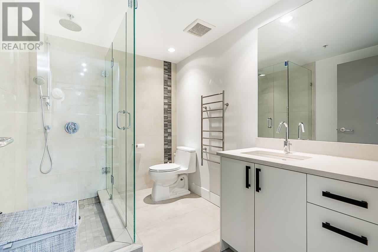 Listing Picture 14 of 30 : 861 RICHARDS STREET, Vancouver / 溫哥華 - 魯藝地產 Yvonne Lu Group - MLS Medallion Club Member