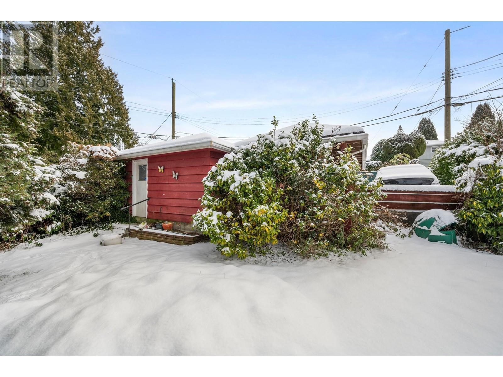 8274 Wedgewood Street, Burnaby, British Columbia  V3N 1C4 - Photo 31 - R2963001