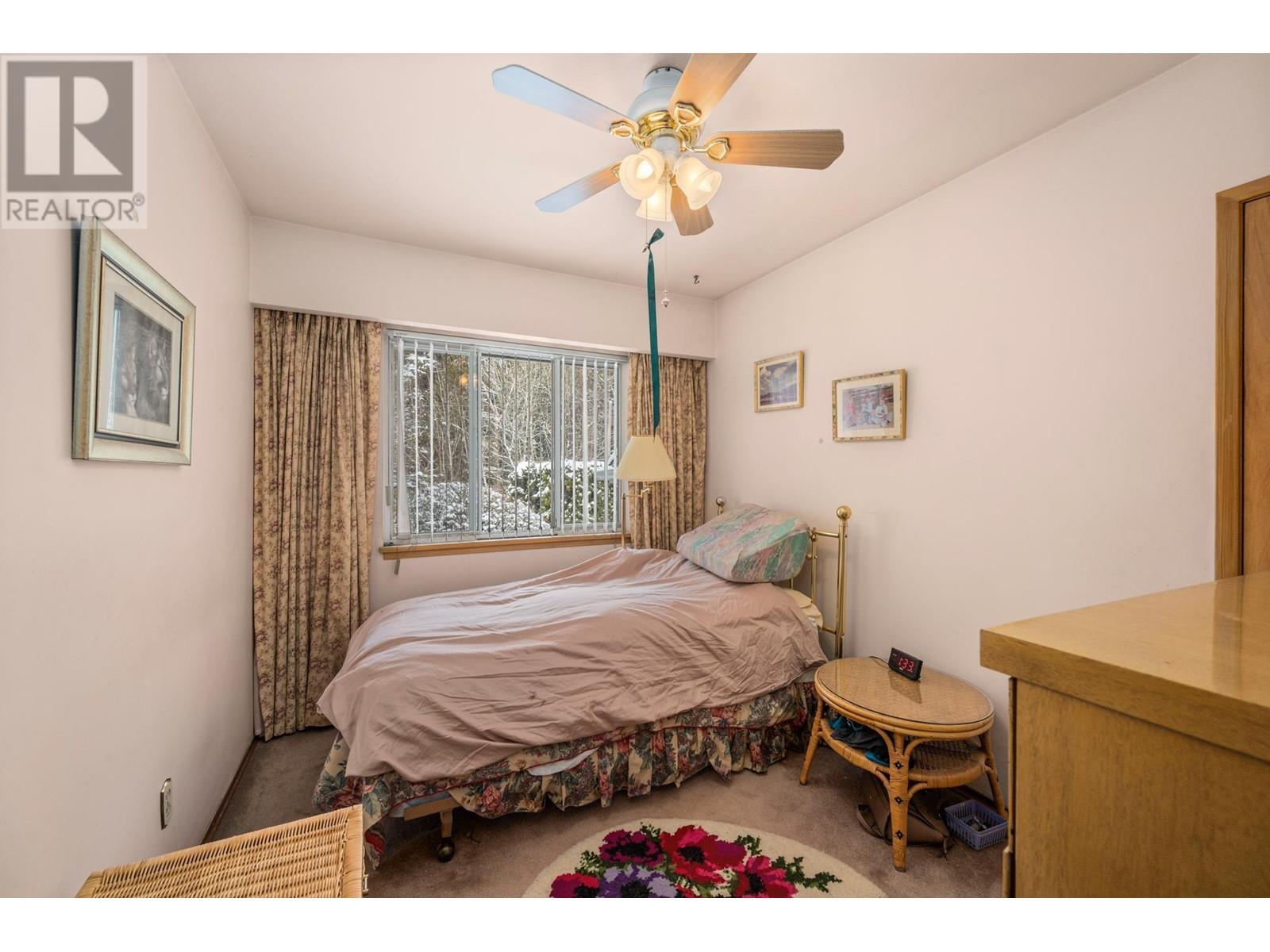 8274 Wedgewood Street, Burnaby, British Columbia  V3N 1C4 - Photo 14 - R2963001