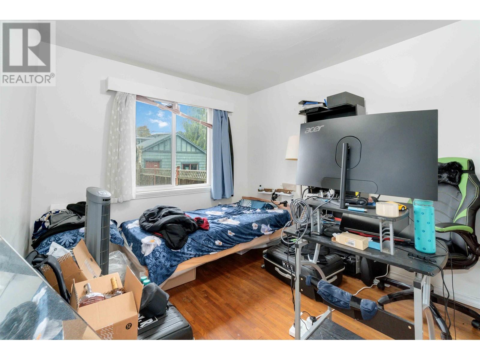 Listing Picture 14 of 38 : 453 E 47TH AVENUE, Vancouver / 溫哥華 - 魯藝地產 Yvonne Lu Group - MLS Medallion Club Member
