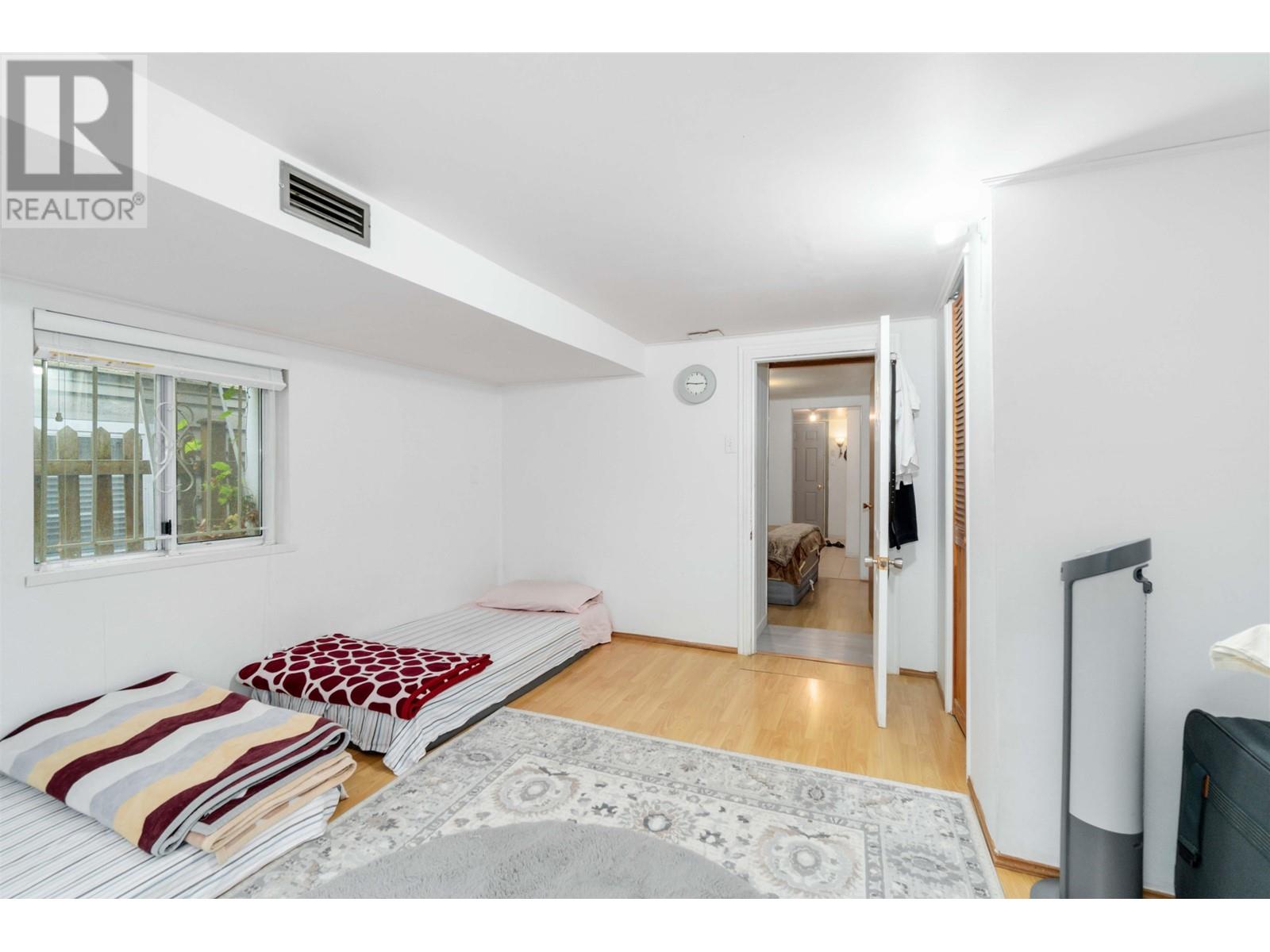 Listing Picture 26 of 38 : 453 E 47TH AVENUE, Vancouver / 溫哥華 - 魯藝地產 Yvonne Lu Group - MLS Medallion Club Member