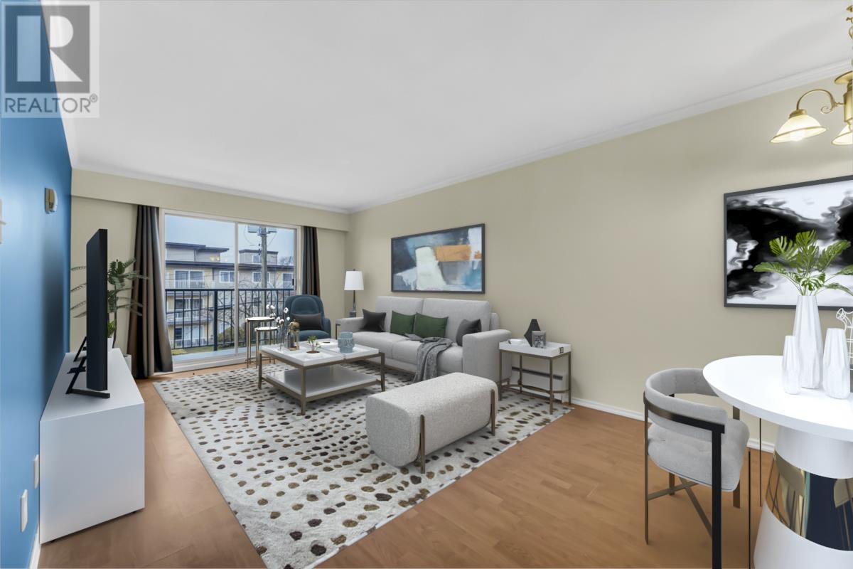 302 36 E 14 AVENUE, Vancouver