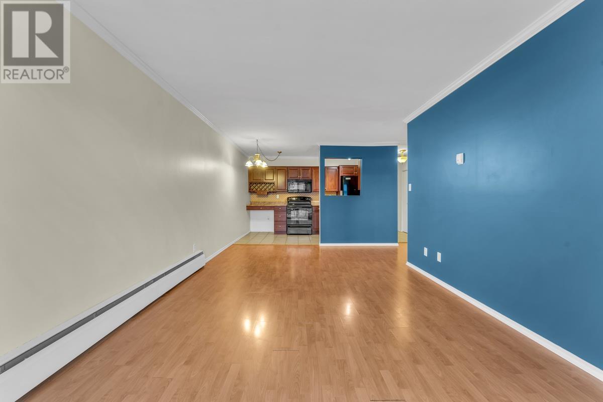 Listing Picture 5 of 18 : 302 36 E 14 AVENUE, Vancouver / 溫哥華 - 魯藝地產 Yvonne Lu Group - MLS Medallion Club Member