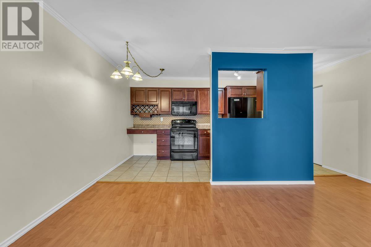 Listing Picture 6 of 18 : 302 36 E 14 AVENUE, Vancouver / 溫哥華 - 魯藝地產 Yvonne Lu Group - MLS Medallion Club Member