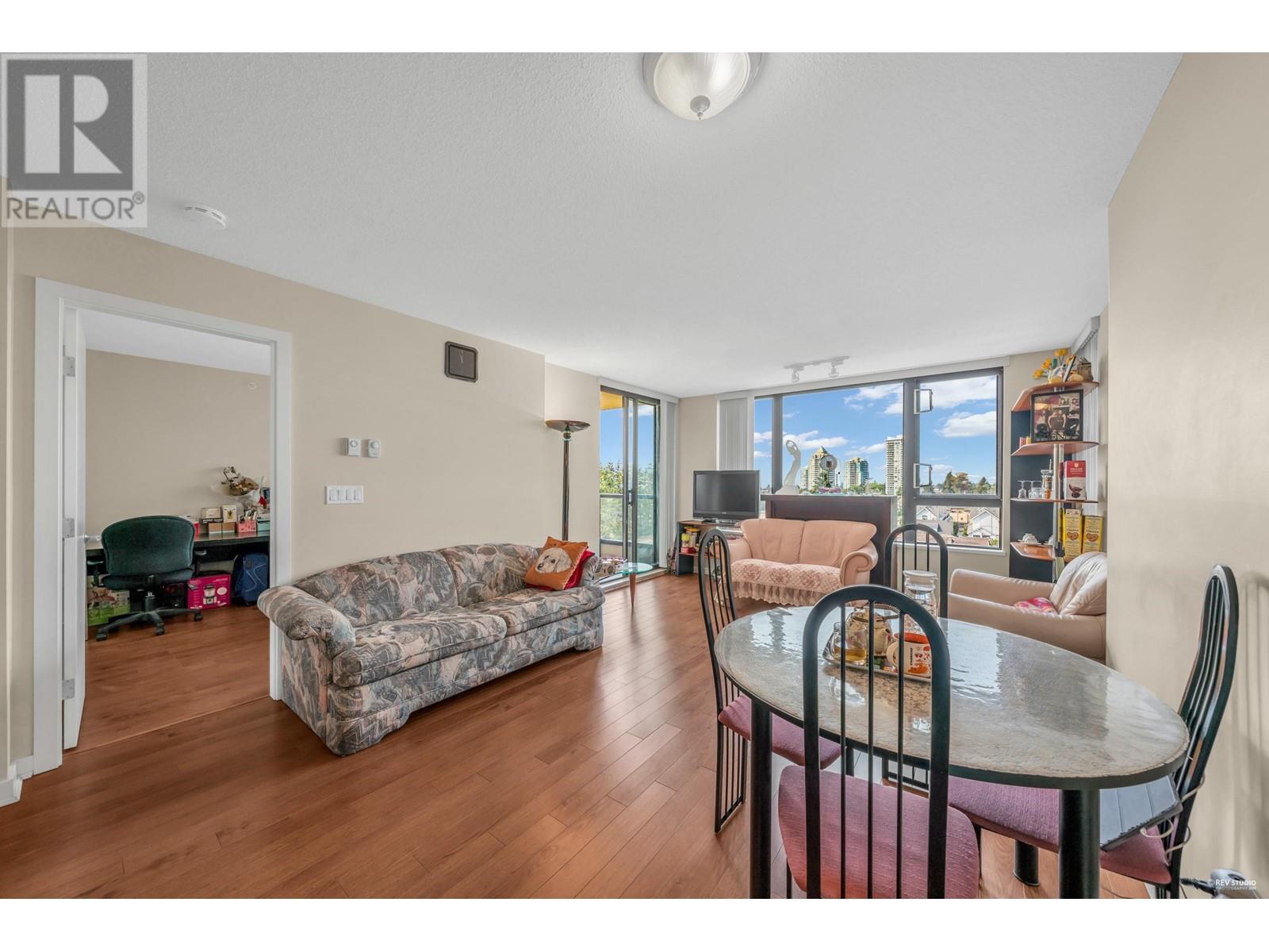 905 7088 Salisbury Avenue, Burnaby, British Columbia  V5E 0A4 - Photo 2 - R2965839
