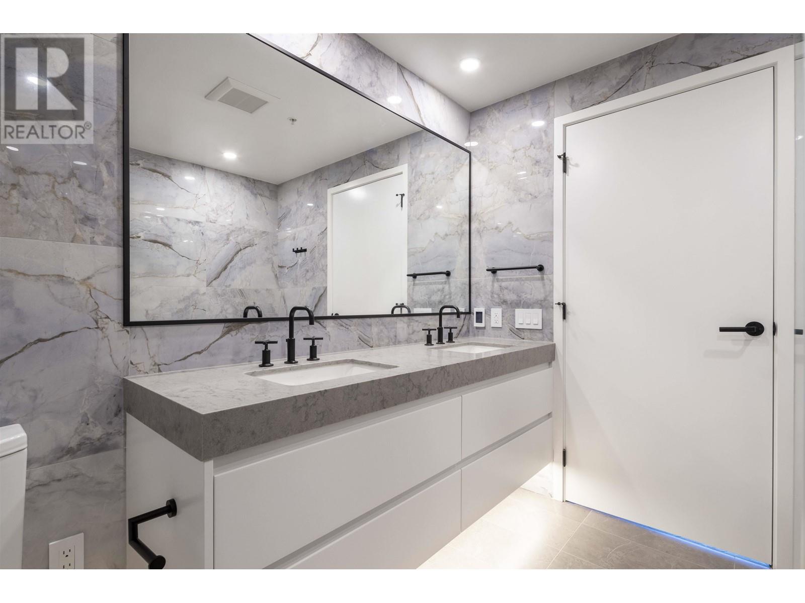 211 2096 W 47th Avenue, Vancouver, British Columbia  V6M 2M7 - Photo 23 - R2965697