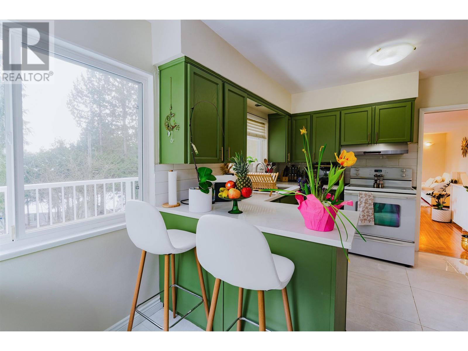 1648 Scarborough Crescent, Port Coquitlam, British Columbia  V3C 2R1 - Photo 14 - R2965565
