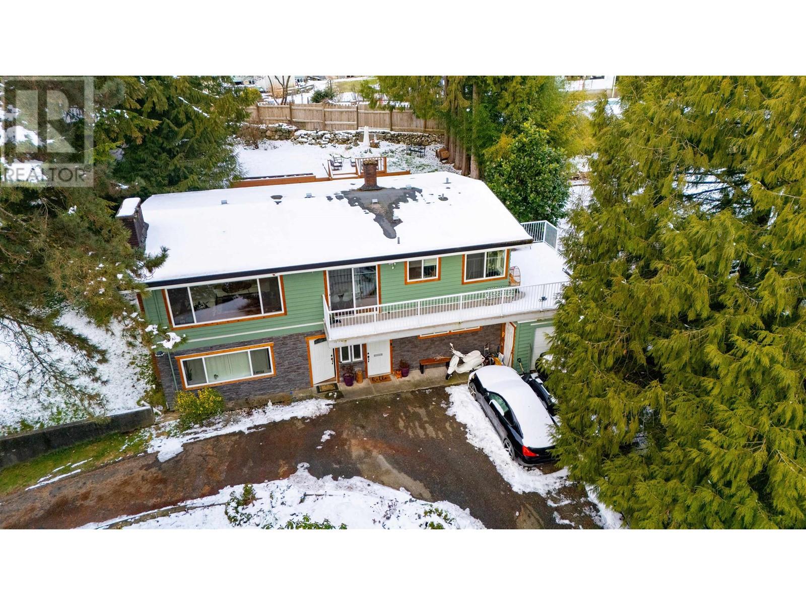 1648 Scarborough Crescent, Port Coquitlam, British Columbia  V3C 2R1 - Photo 2 - R2965565