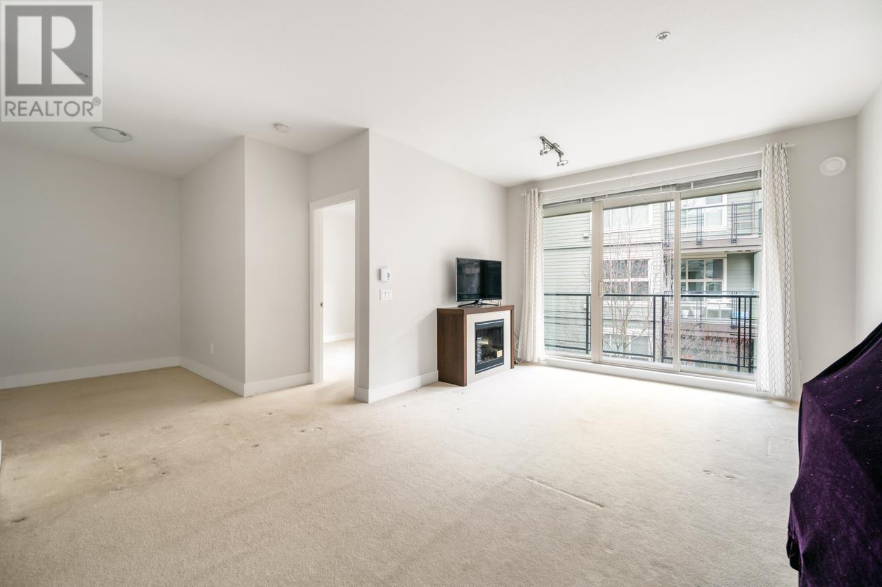 Listing Picture 10 of 19 : 301 3478 WESBROOK MALL, Vancouver / 溫哥華 - 魯藝地產 Yvonne Lu Group - MLS Medallion Club Member