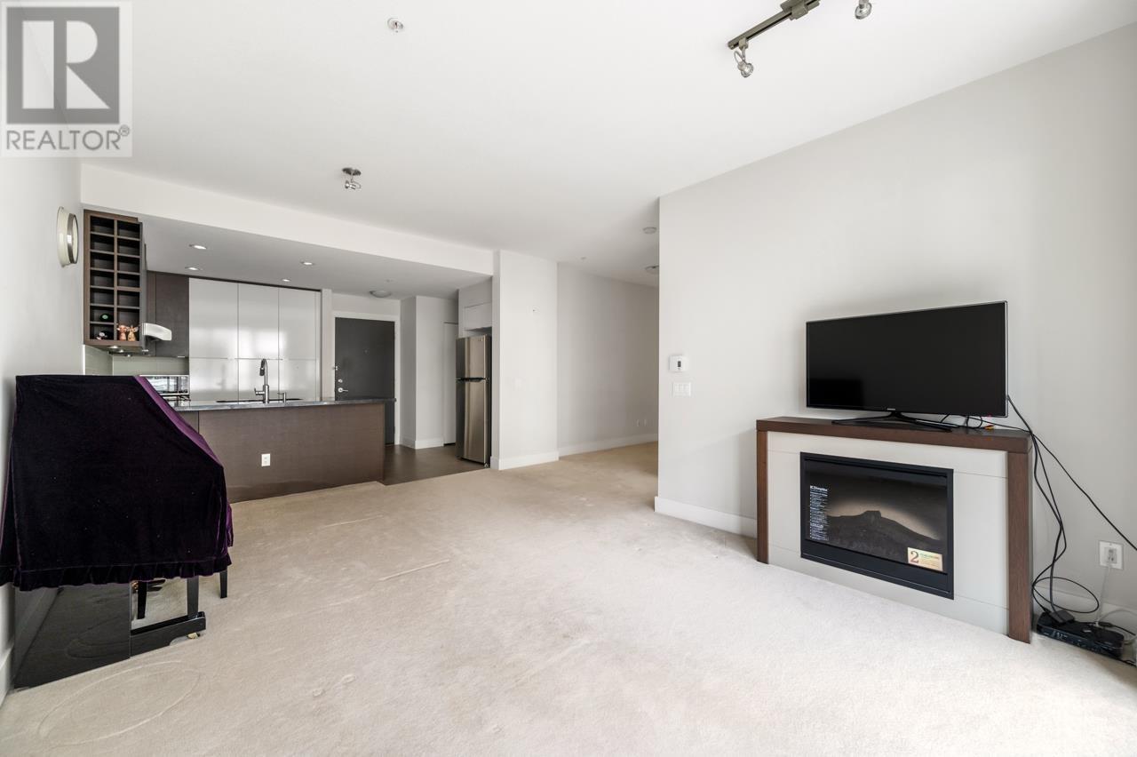 Listing Picture 6 of 19 : 301 3478 WESBROOK MALL, Vancouver / 溫哥華 - 魯藝地產 Yvonne Lu Group - MLS Medallion Club Member