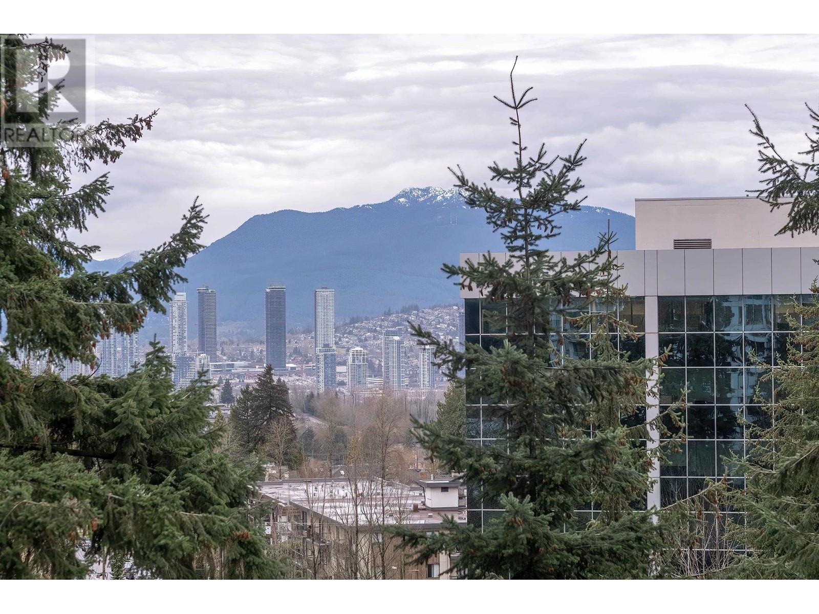Listing Picture 15 of 15 : 902 5883 BARKER AVENUE, Burnaby / 本拿比 - 魯藝地產 Yvonne Lu Group - MLS Medallion Club Member