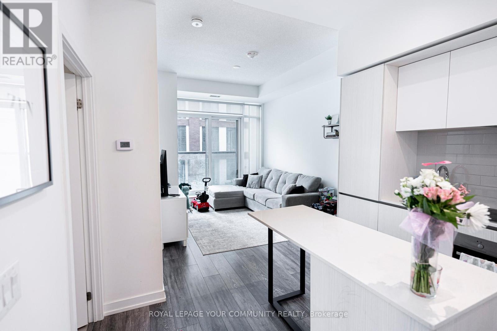 201 - 34 Tubman Avenue, Toronto, Ontario  M5A 0R2 - Photo 6 - C11968343