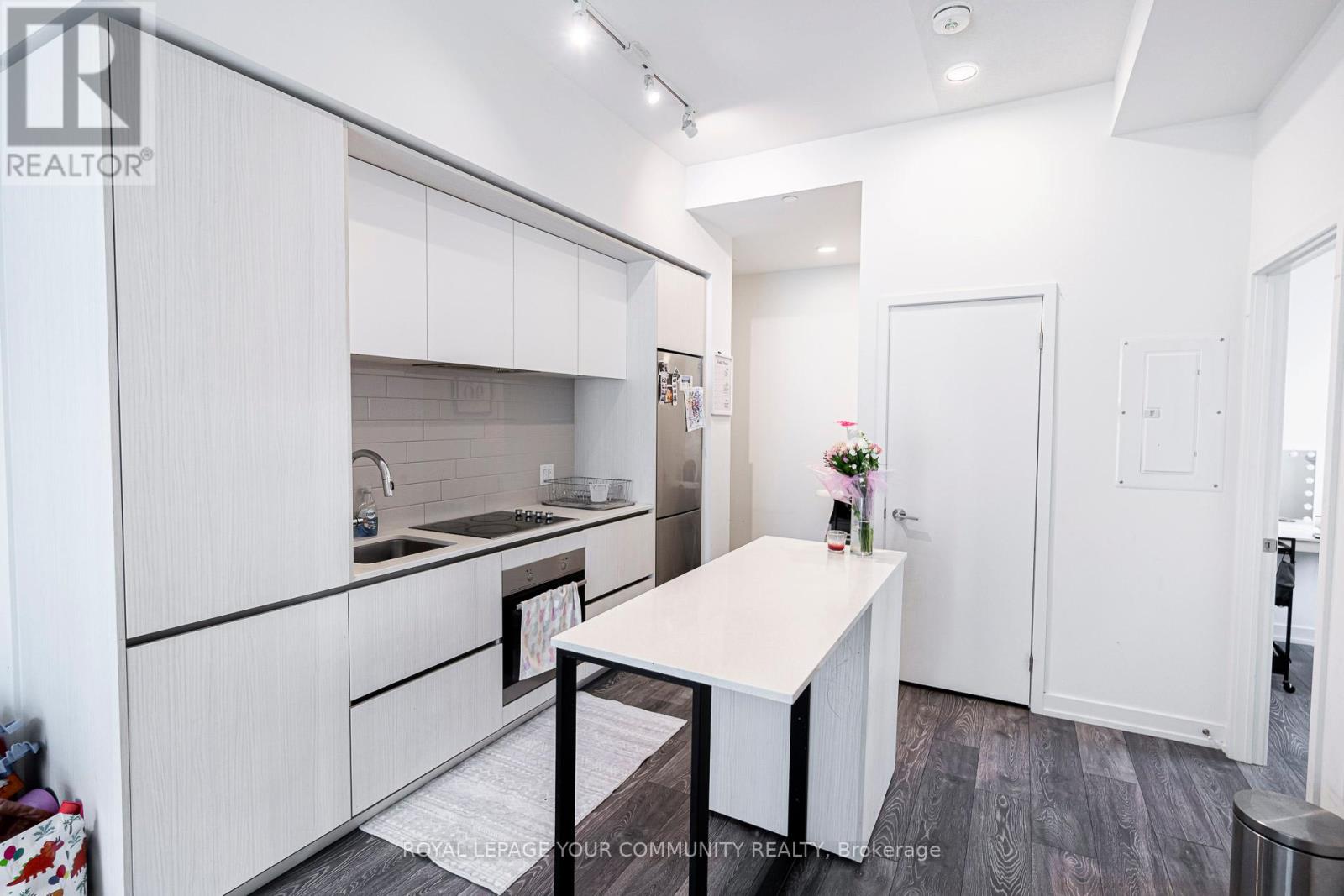 201 - 34 Tubman Avenue, Toronto, Ontario  M5A 0R2 - Photo 8 - C11968343