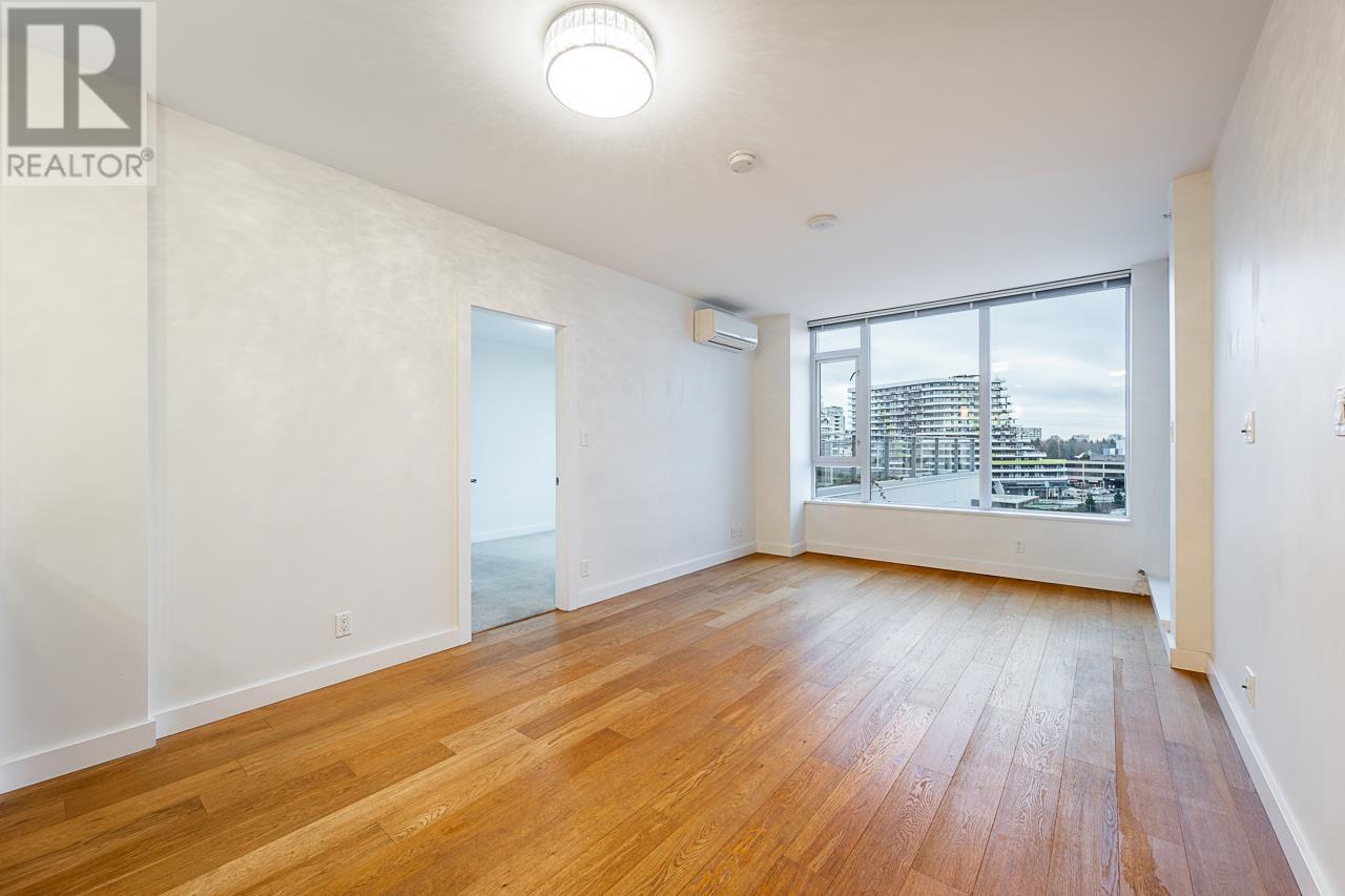 Listing Picture 6 of 26 : 703 6951 ELMBRIDGE WAY, Richmond / 烈治文 - 魯藝地產 Yvonne Lu Group - MLS Medallion Club Member