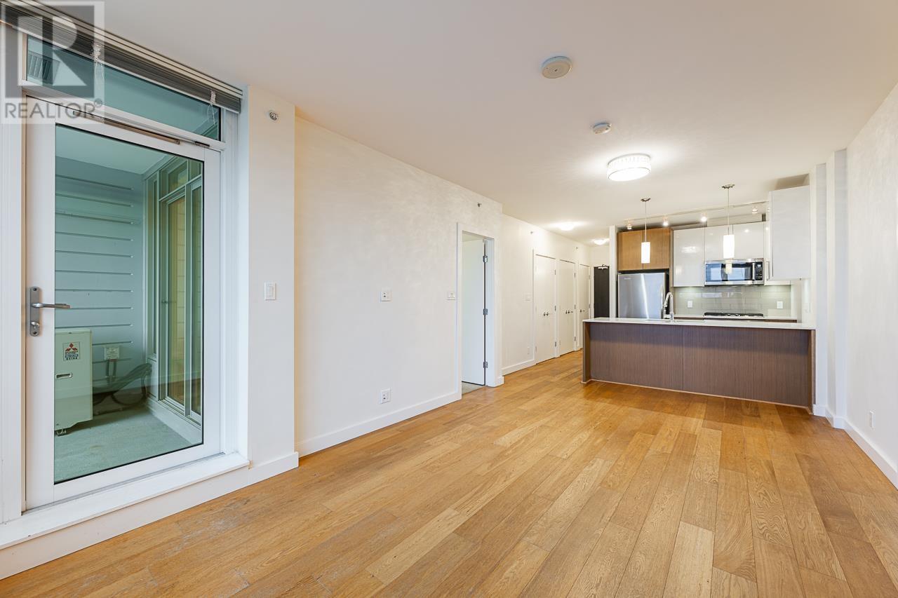 Listing Picture 8 of 26 : 703 6951 ELMBRIDGE WAY, Richmond / 烈治文 - 魯藝地產 Yvonne Lu Group - MLS Medallion Club Member