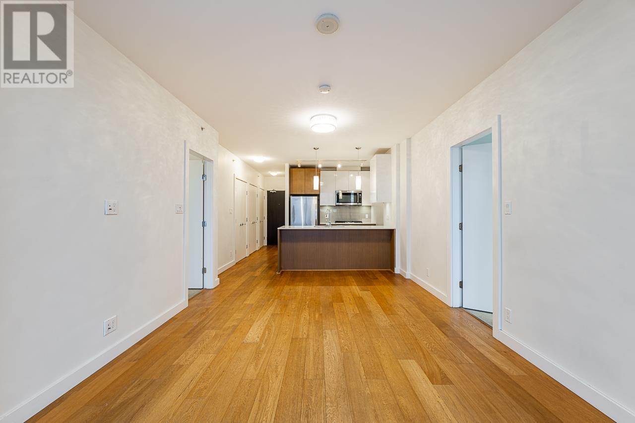 Listing Picture 9 of 26 : 703 6951 ELMBRIDGE WAY, Richmond / 烈治文 - 魯藝地產 Yvonne Lu Group - MLS Medallion Club Member