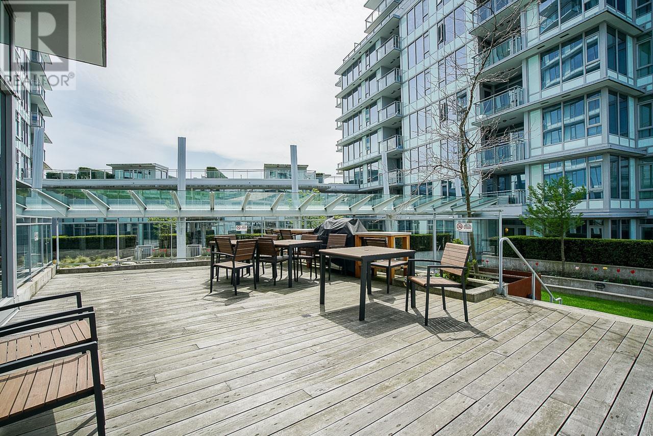 Listing Picture 24 of 26 : 703 6951 ELMBRIDGE WAY, Richmond / 烈治文 - 魯藝地產 Yvonne Lu Group - MLS Medallion Club Member