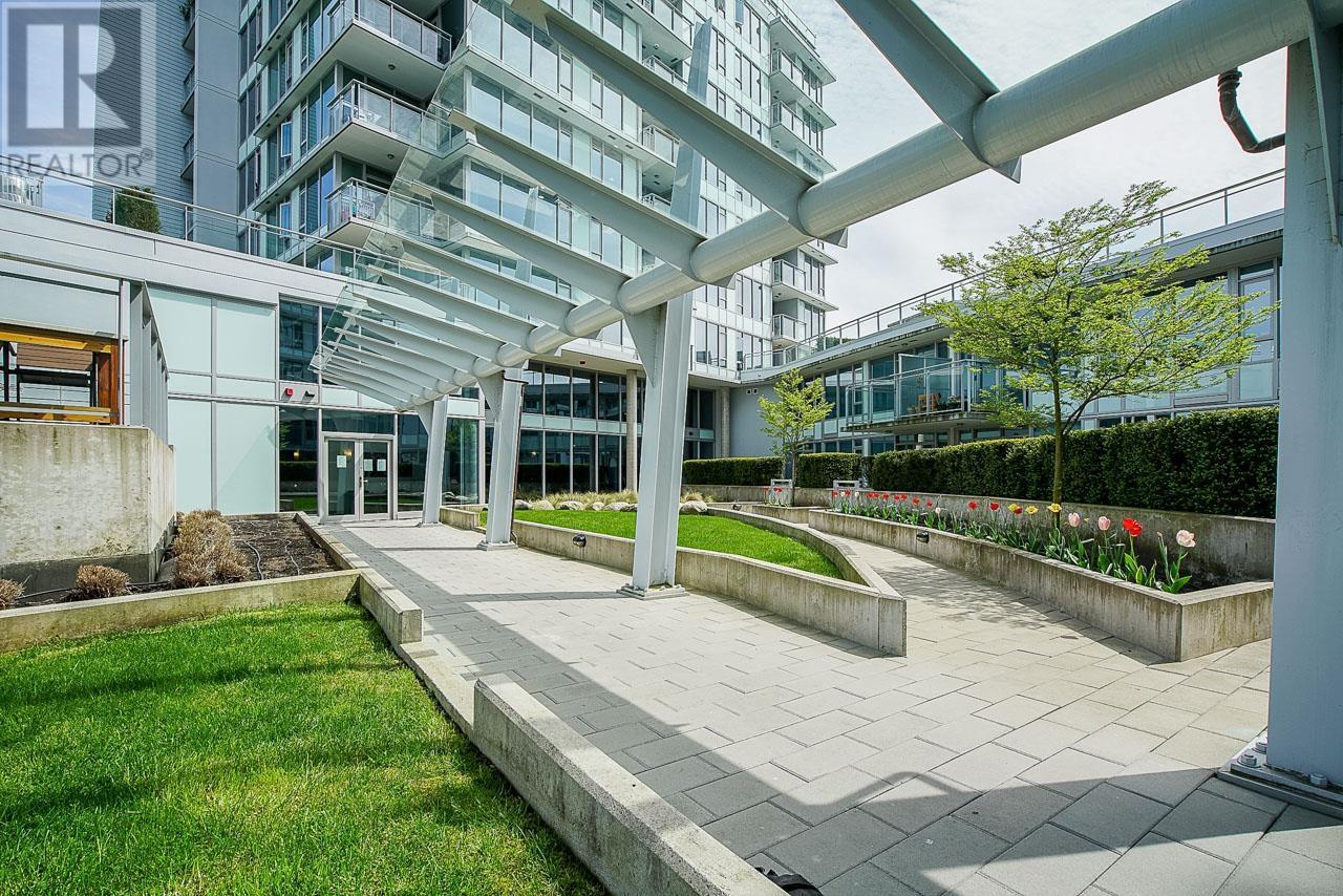 Listing Picture 26 of 26 : 703 6951 ELMBRIDGE WAY, Richmond / 烈治文 - 魯藝地產 Yvonne Lu Group - MLS Medallion Club Member