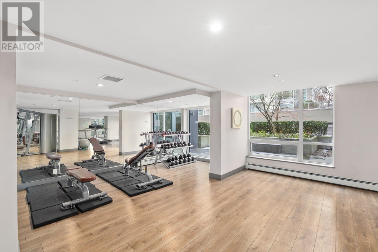 Listing Picture 24 of 34 : 809 159 W 2ND AVENUE, Vancouver / 溫哥華 - 魯藝地產 Yvonne Lu Group - MLS Medallion Club Member