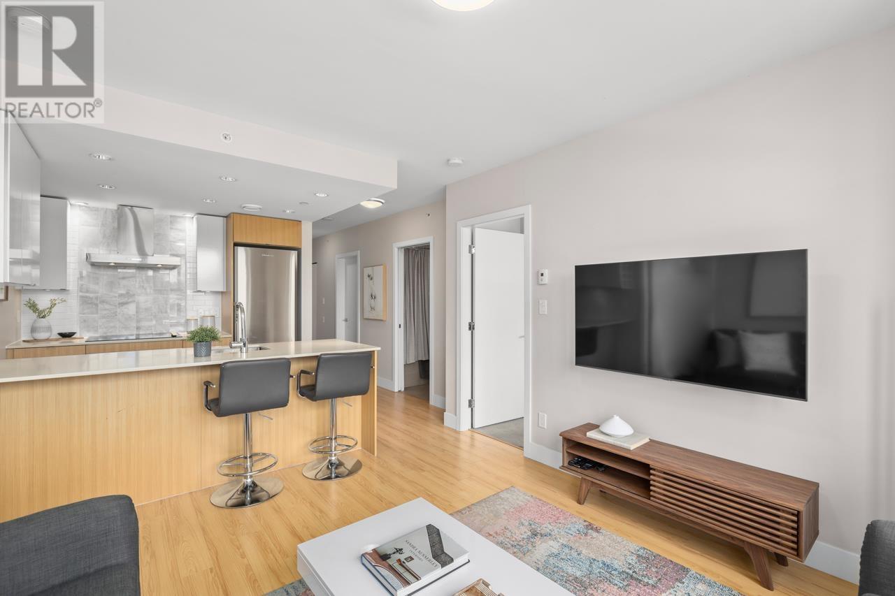 Listing Picture 3 of 34 : 809 159 W 2ND AVENUE, Vancouver / 溫哥華 - 魯藝地產 Yvonne Lu Group - MLS Medallion Club Member