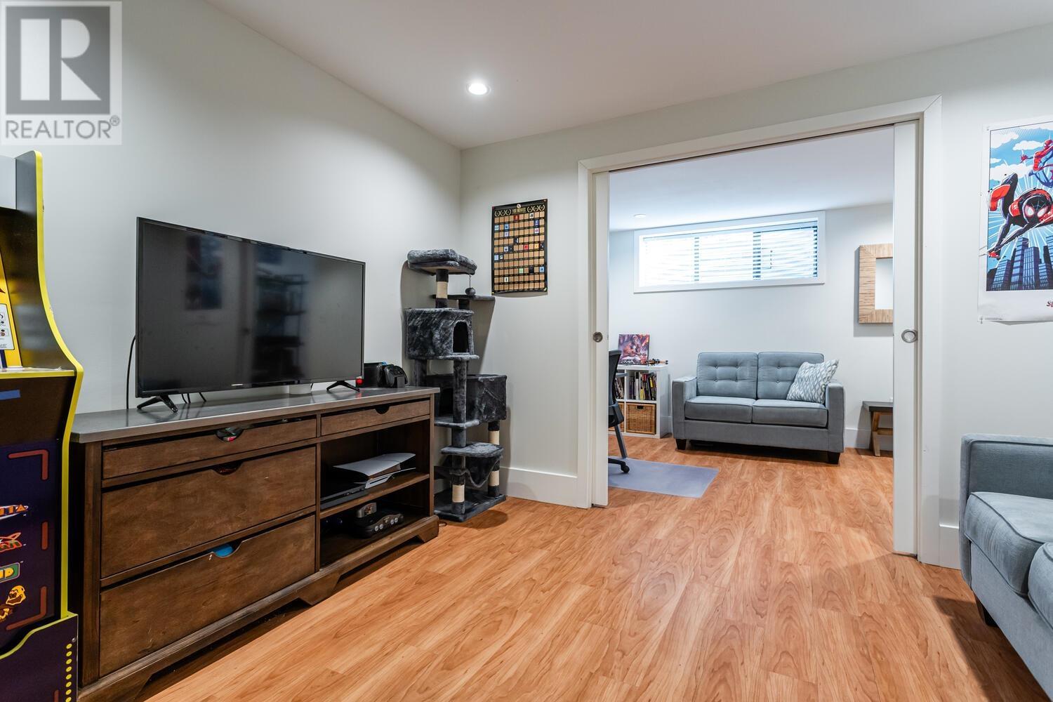 9044 Altair Place, Burnaby, British Columbia  V3J 1A7 - Photo 18 - R2965927