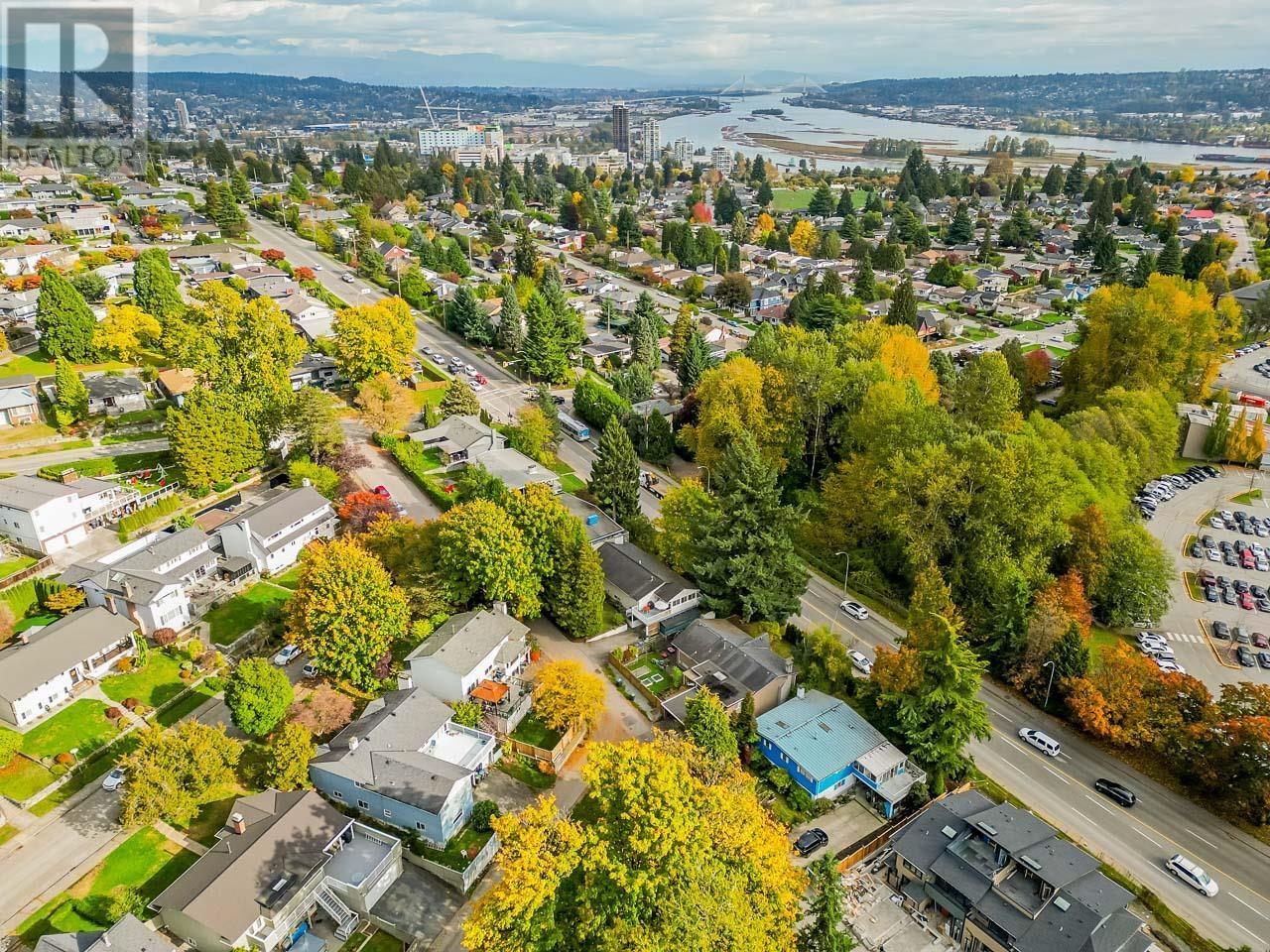 57 E Eighth Avenue, New Westminster, British Columbia  V3L 4J4 - Photo 24 - R2965893