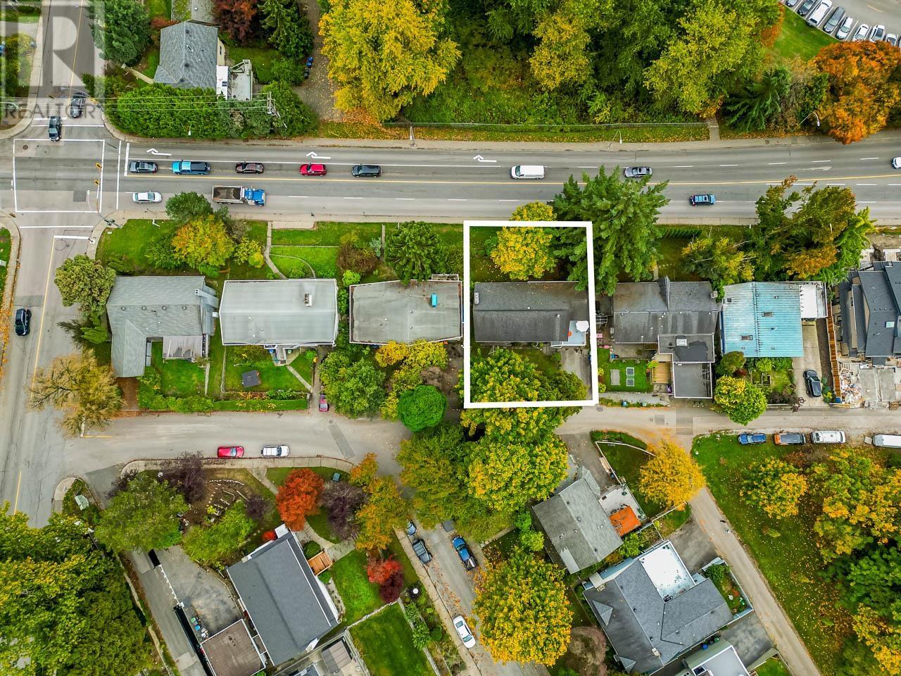 Property at 57 E EIGHTH AVENUE image 4