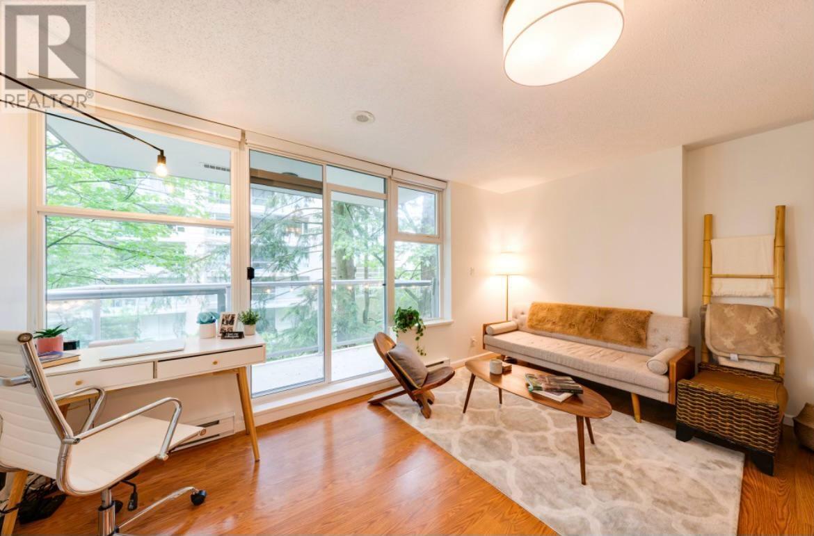 210 9262 University Crescent, Burnaby, British Columbia  V5A 4X9 - Photo 8 - R2965907