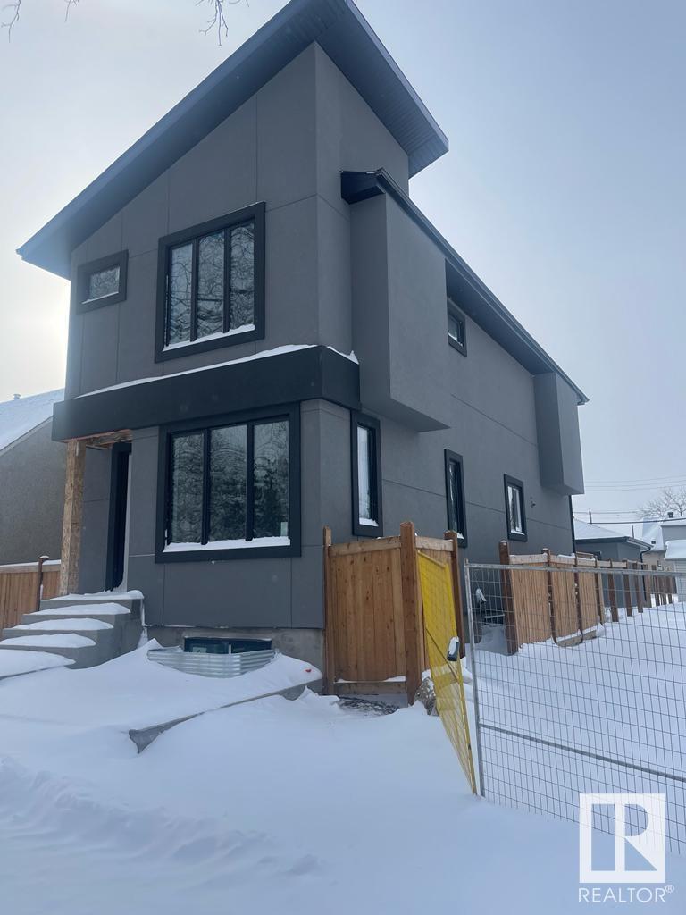 Property at 10954 135 ST NW image 4