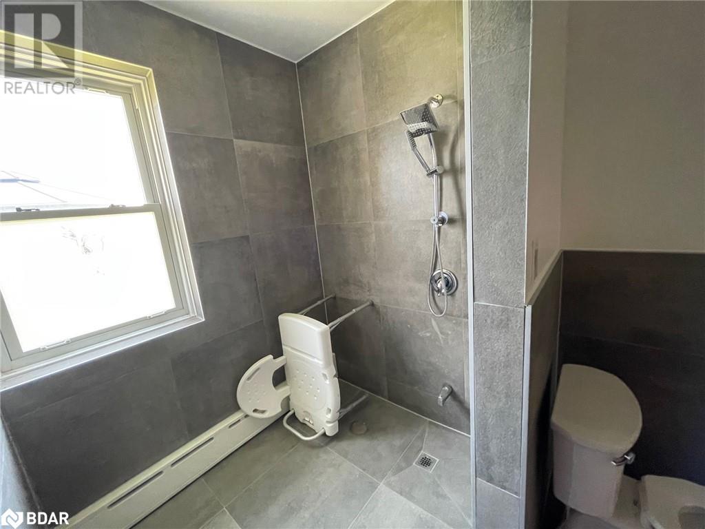 39 Poyntz Street, Penetanguishene, Ontario  L9M 1N5 - Photo 14 - 40681159